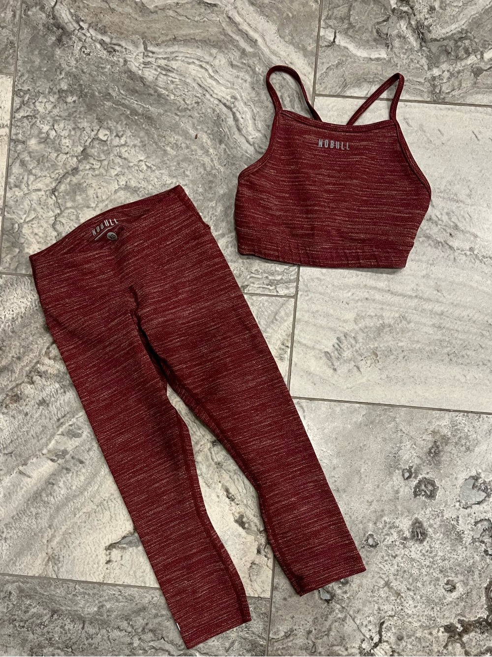 Nobull SET Burgundy Active Xs Leggings and S Crop Top Bra